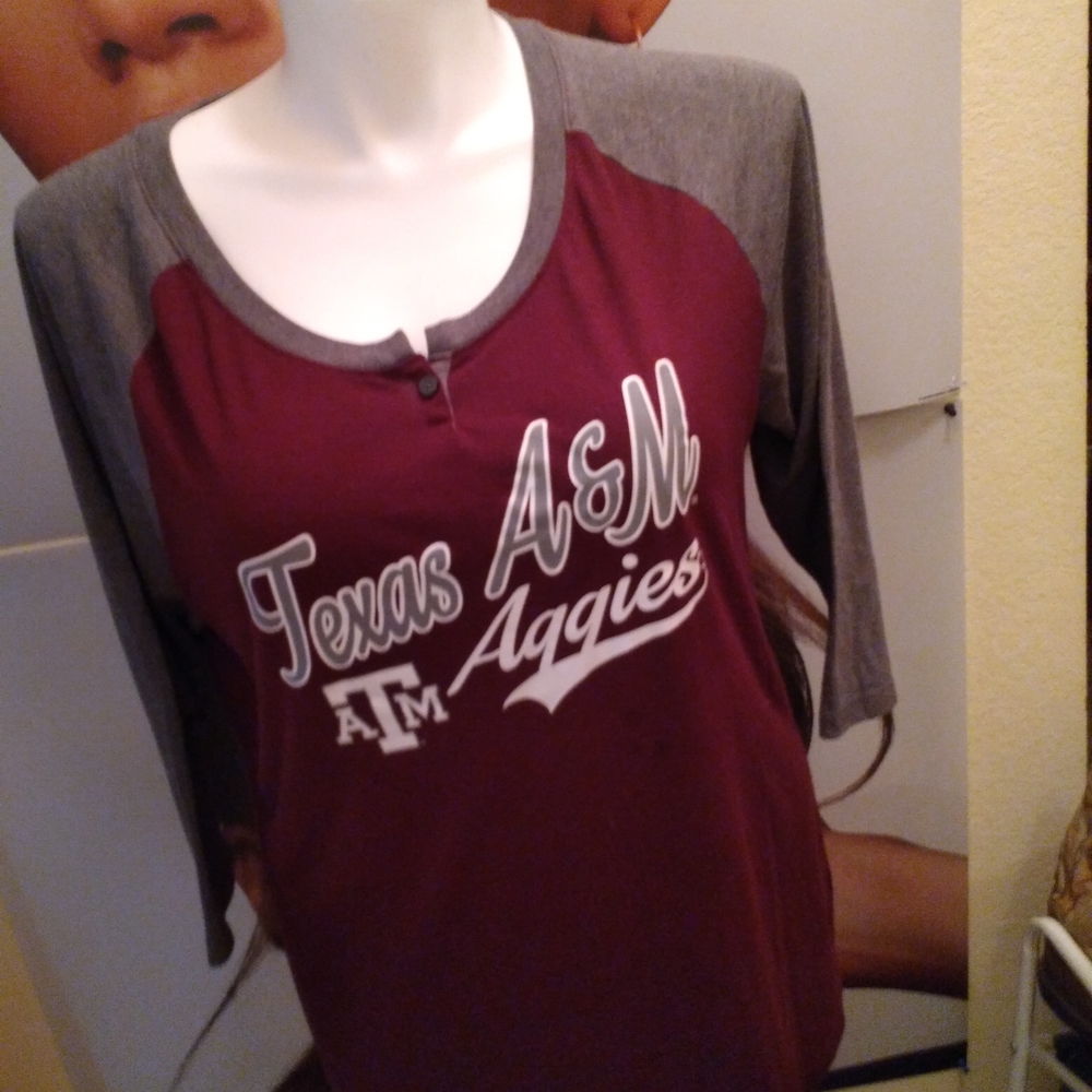 Women's Long Sleeve Tee - Maroon and Gray